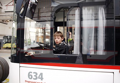 Den otevřených dveří 2014 15